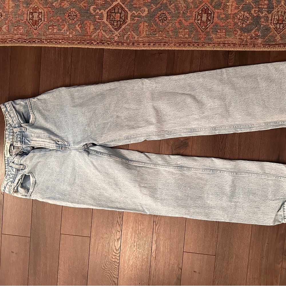 Abercrombie jeans - curve love!